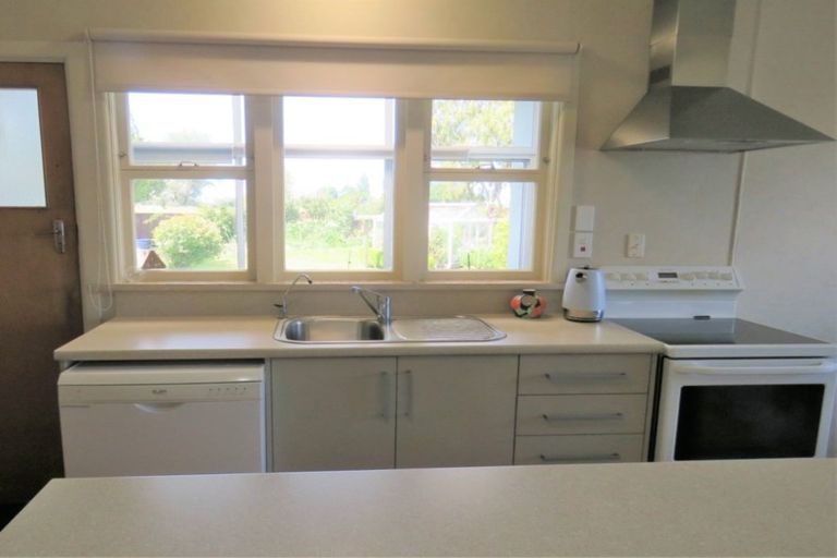 Photo of property in 19 Meon Street, Oamaru North, Oamaru, 9400