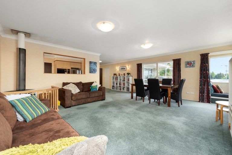 Photo of property in 71 James Cook Drive, Welcome Bay, Tauranga, 3112