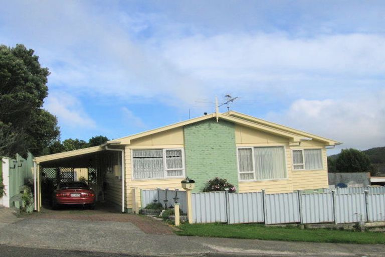 Photo of property in 2 Otira Grove, Kelson, Lower Hutt, 5010