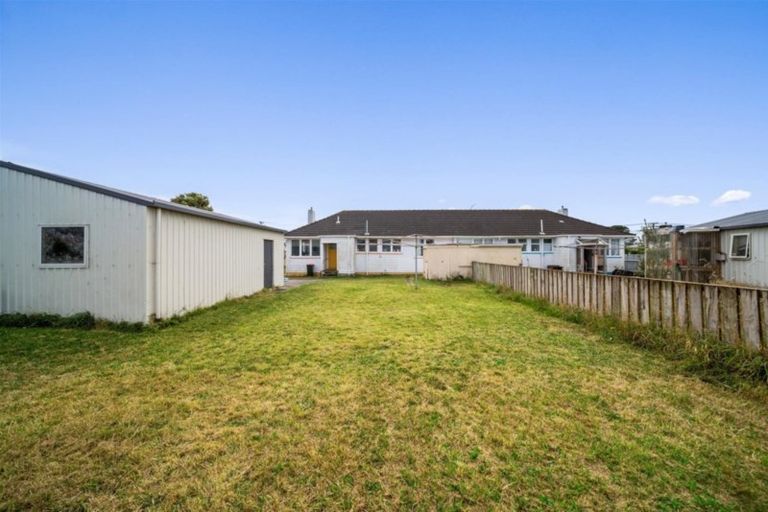 Photo of property in 14 Mclean Street, Hawera, 4610