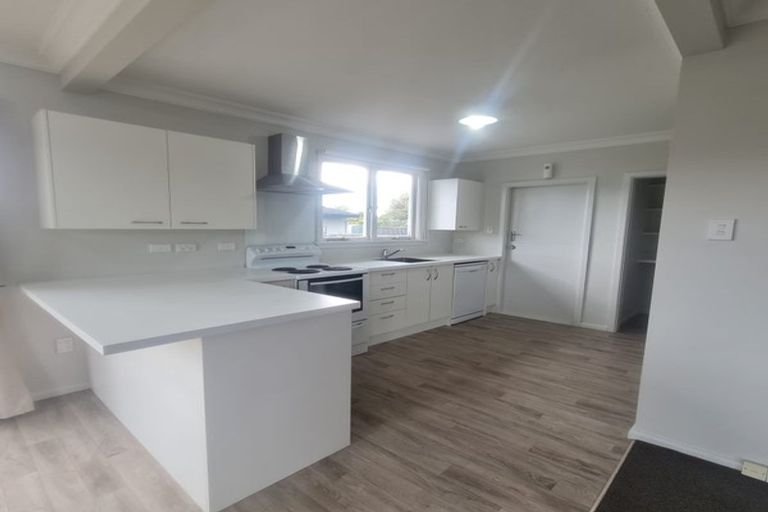 Photo of property in 9 White Street, Taradale, Napier, 4112