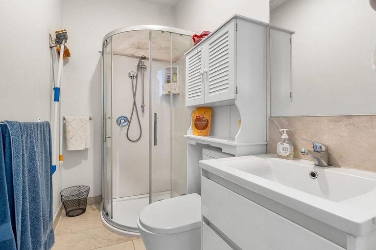 Photo of property in 9 Piko Crescent, Riccarton, Christchurch, 8041