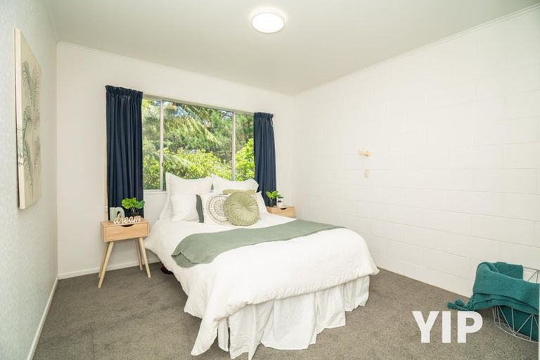 Photo of property in 16a Glen Alton Avenue, Paparangi, Wellington, 6037