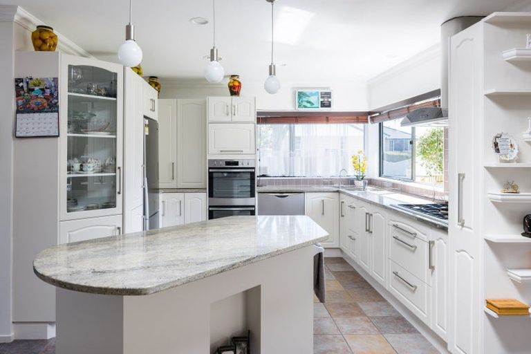 Photo of property in 1 Merlin Close, Huntington, Hamilton, 3210