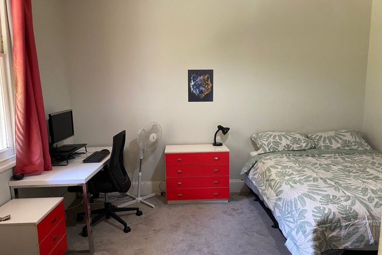 Photo of property in 15 Goldsmith Road, Hospital Hill, Napier, 4110