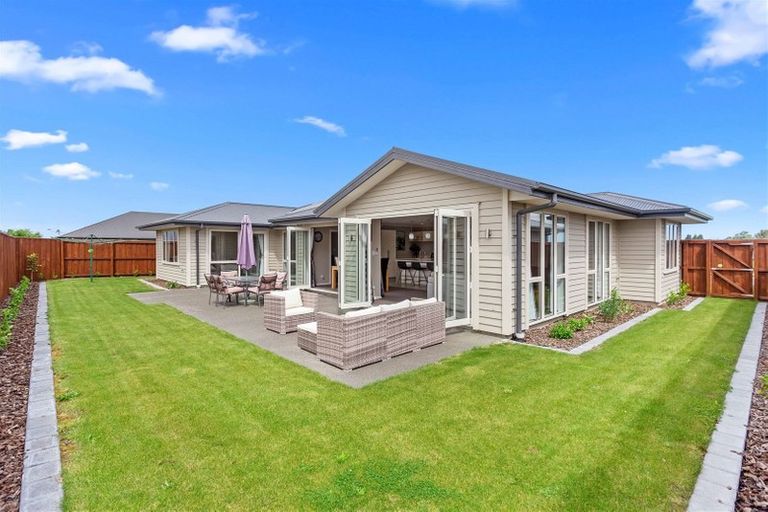 Photo of property in 60 Cassino Street, Rangiora, 7400