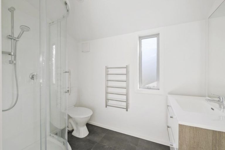 Photo of property in 2 Fox's Terrace, Arrowtown, 9302