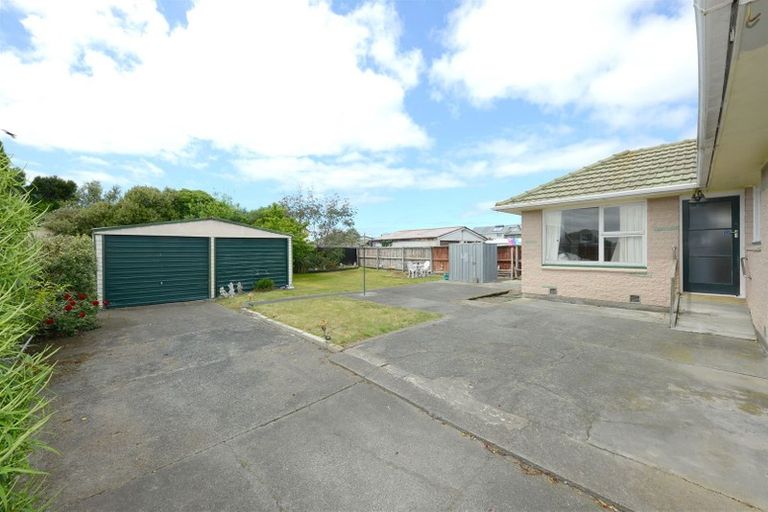 Photo of property in 16 Monowai Crescent, North New Brighton, Christchurch, 8083