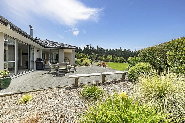 Photo of property in 371 Old North Road, Kumeu, 0892