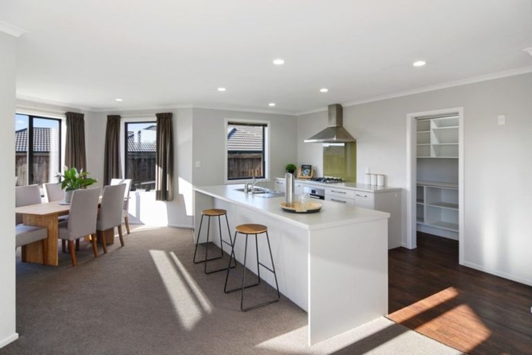 Photo of property in 15 Cole Thomas Place, Huntington, Hamilton, 3210