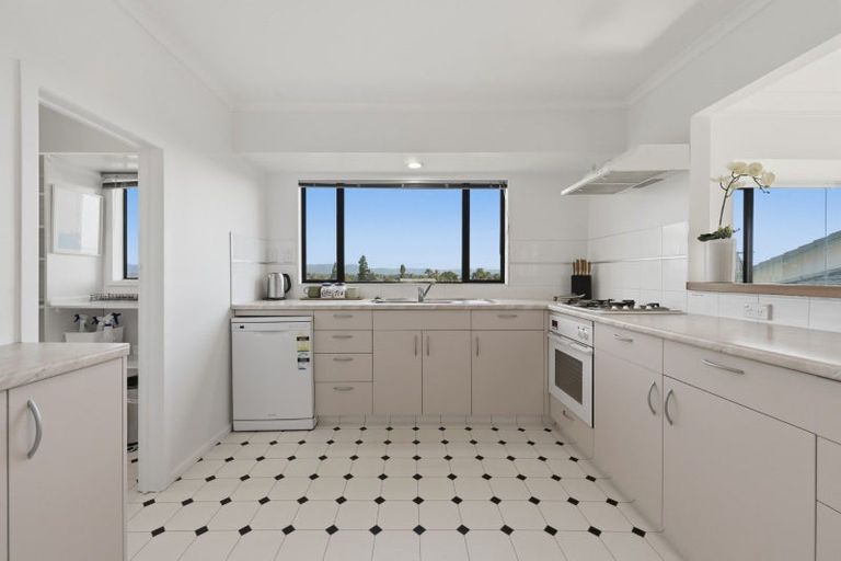 Photo of property in 28b Western Road, Bellevue, Tauranga, 3110