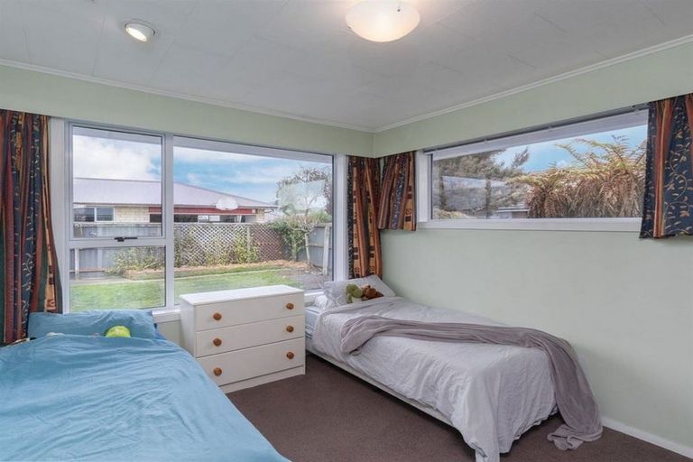 Photo of property in 7 Blakehall Place, Spreydon, Christchurch, 8024