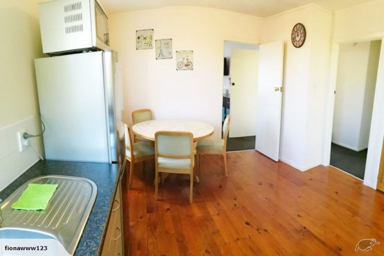 Photo of property in 2/45 Deep Creek Road, Waiake, Auckland, 0630