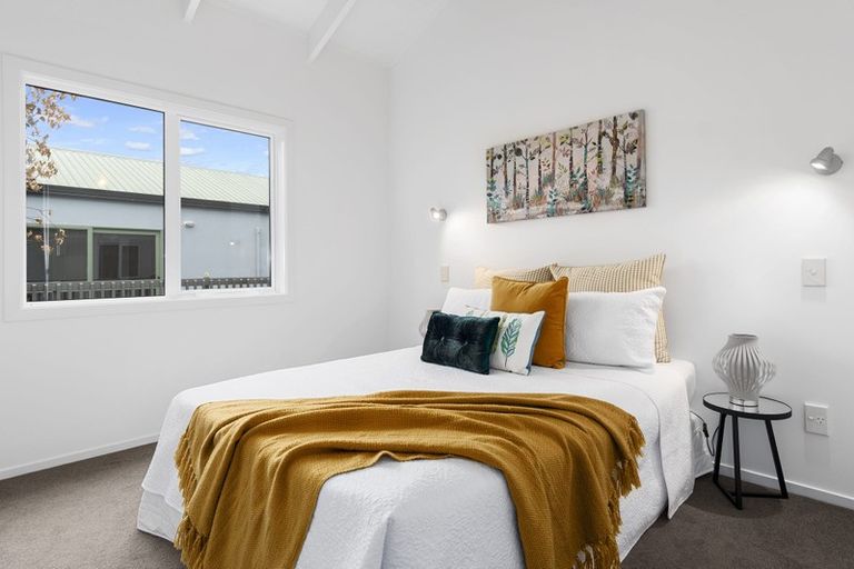 Photo of property in 38 Sunvale Place, Gate Pa, Tauranga, 3112