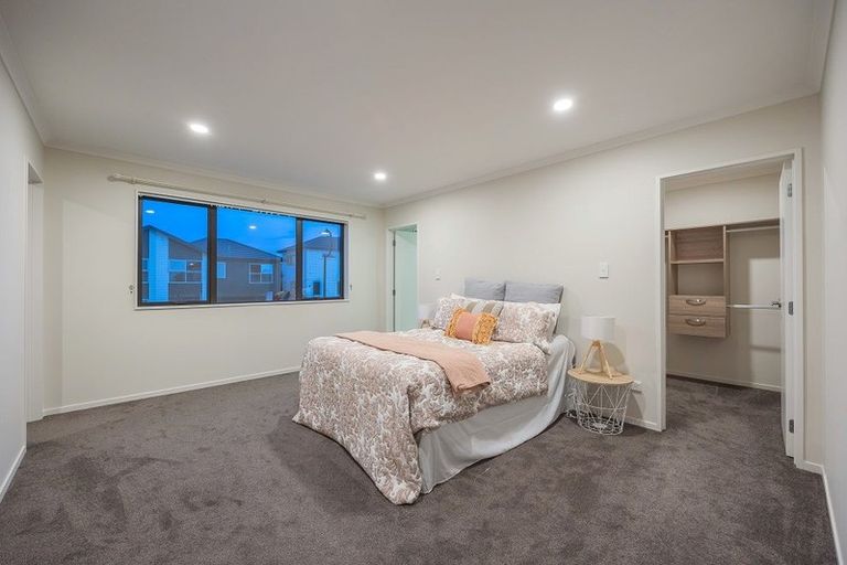 Photo of property in 10 Drumconnell Drive, Flat Bush, Auckland, 2019