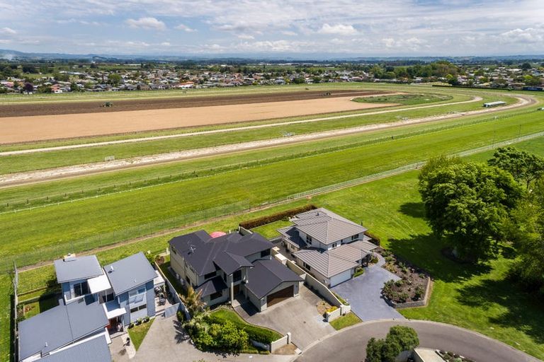 Photo of property in Cheltenham Court, 609 Market Street South, Hastings, 4122