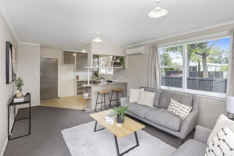 Photo of property in 1/78 Saint James Avenue, Papanui, Christchurch, 8053