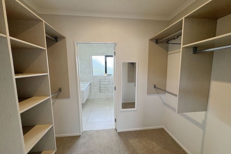 Photo of property in 11 Kaimanawa Road, Karaka, Papakura, 2113