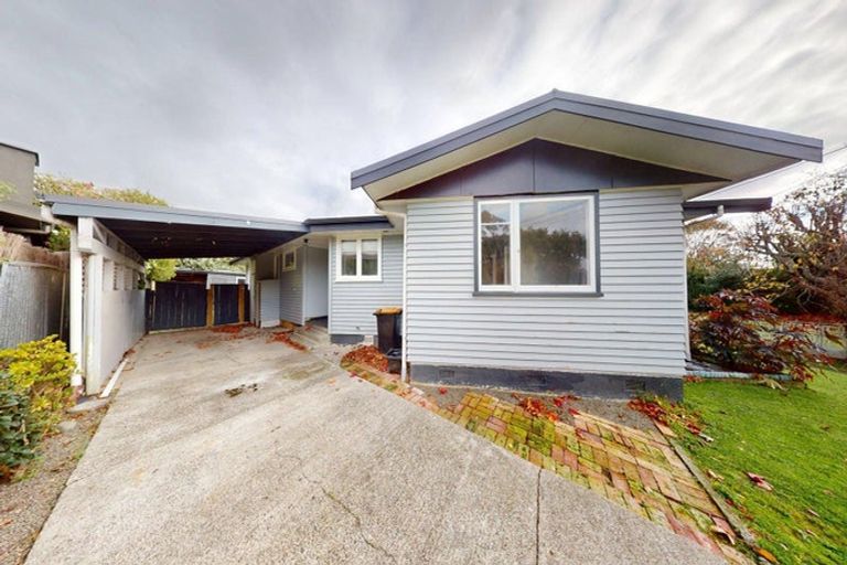 Photo of property in 8 Buick Crescent, Awapuni, Palmerston North, 4412