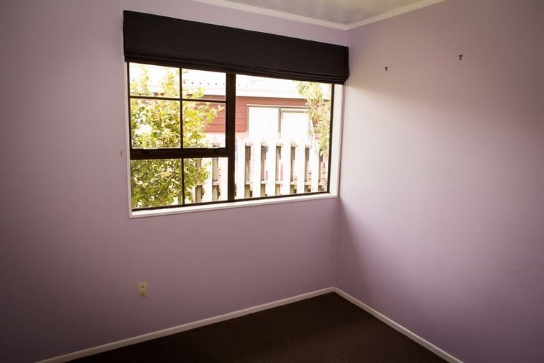 Photo of property in 19 Wingfield Place, Churton Park, Wellington, 6037