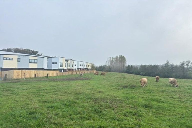 Photo of property in 19/35 Young Crescent, Drury, 2113