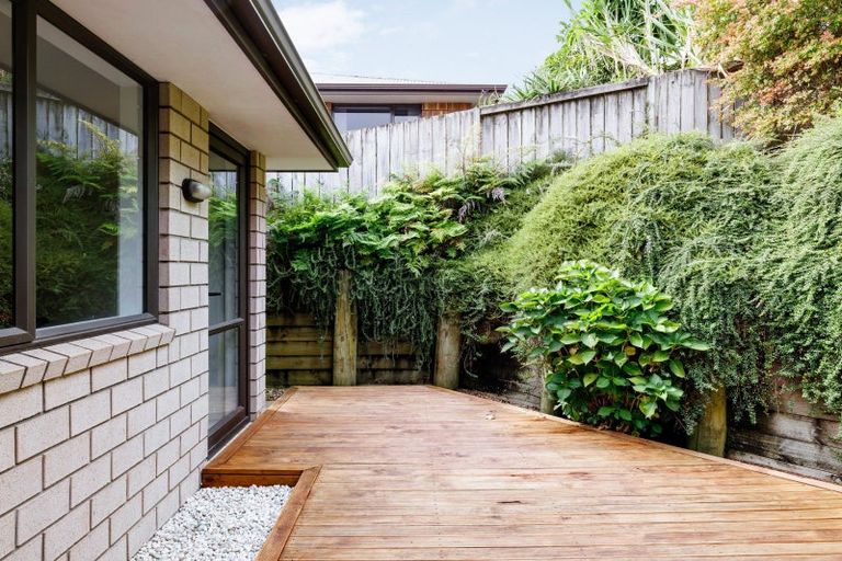 Photo of property in 8 Cleeve Close, Huntington, Hamilton, 3210