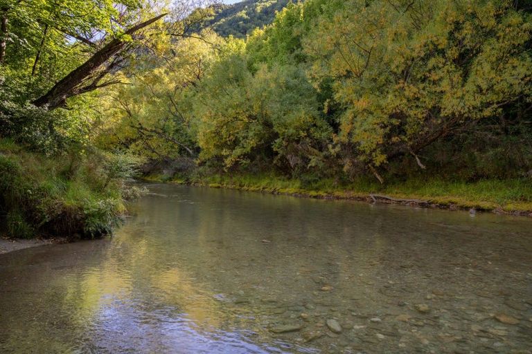 Photo of property in 23 Nairn Street, Arrowtown, 9302