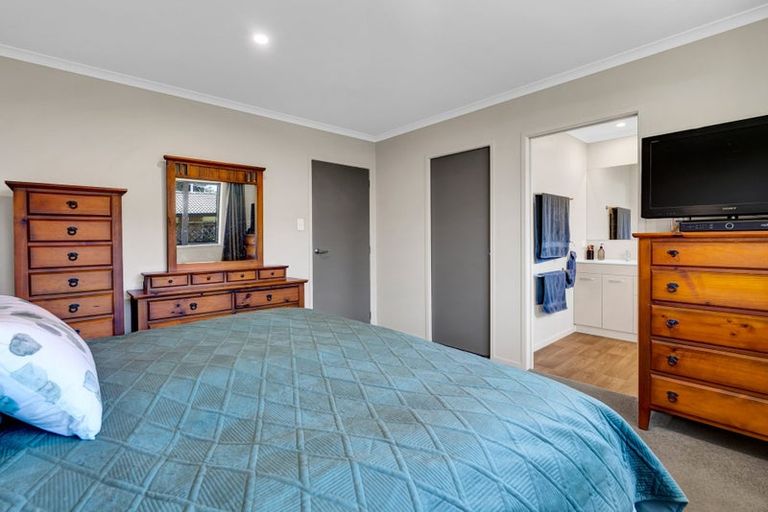 Photo of property in 7 Tawa Street, Inglewood, 4330
