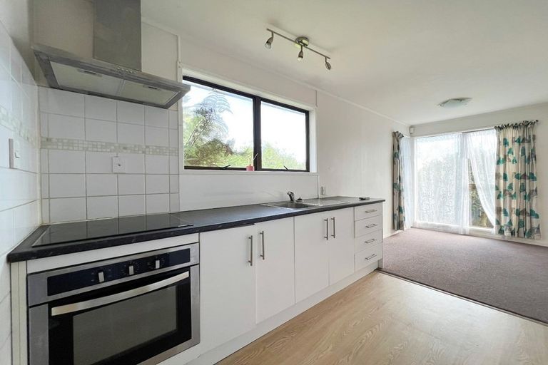 Photo of property in 9 Adel Place, Weymouth, Auckland, 2103