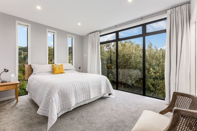 Photo of property in 66a Exploration Way, Whitby, Porirua, 5024
