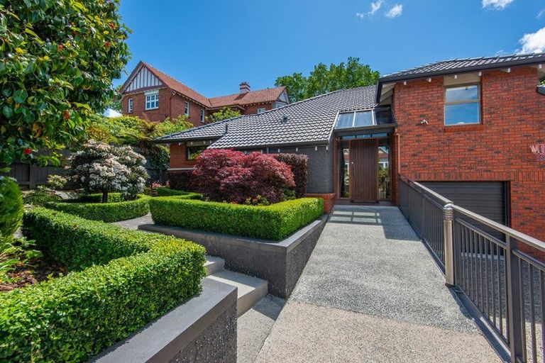 Photo of property in 10 Fifield Street, Roslyn, Dunedin, 9010