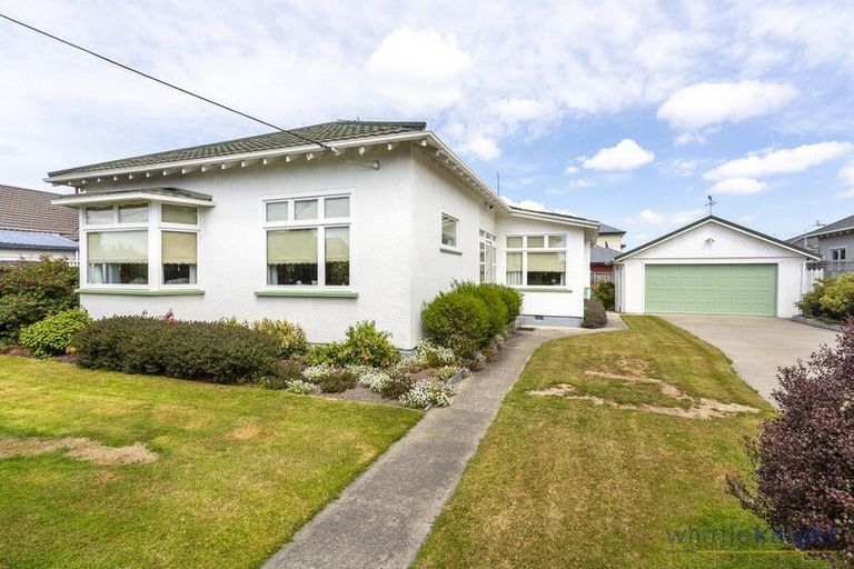 Photo of property in 17 Euston Street, Riccarton, Christchurch, 8041