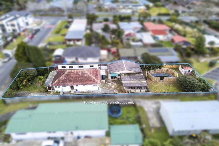 Photo of property in 6 Edwards Avenue, Henderson, Auckland, 0610