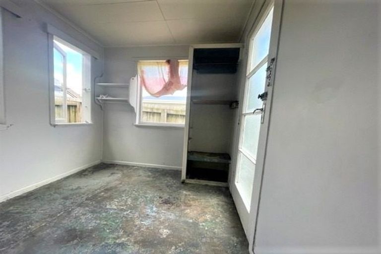 Photo of property in 21 Puriri Road, Manurewa, Auckland, 2102