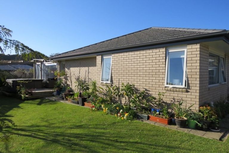 Photo of property in 37 Mary-ellen Place, Coromandel, 3506