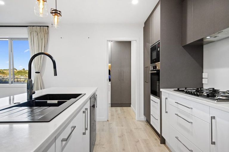 Photo of property in 27 Kilbryde Crescent, Pokeno, 2402