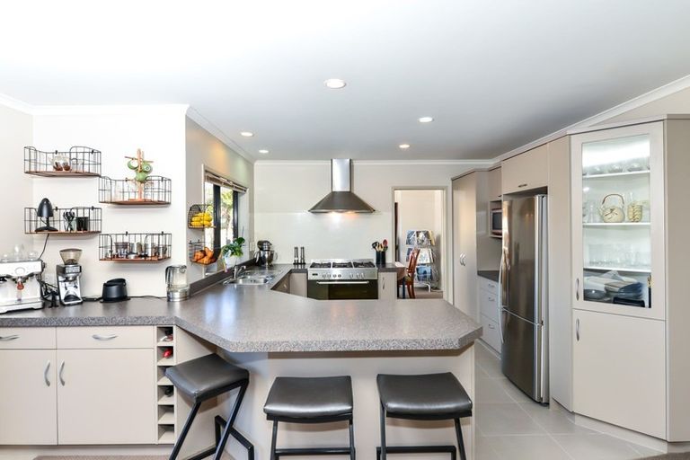 Photo of property in 56 Farringdon Avenue, Rototuna North, Hamilton, 3210