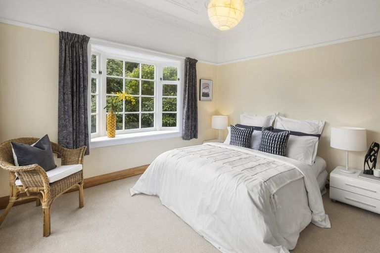 Photo of property in 32 Harland Street, Brooklyn, Wellington, 6021