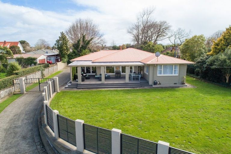 Photo of property in 31 East Street, Terrace End, Palmerston North, 4410