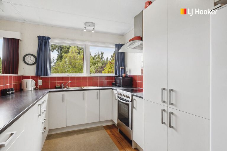 Photo of property in 5 Broomlea Street, Wakari, Dunedin, 9010