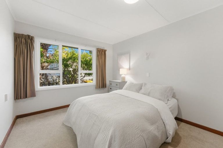 Photo of property in 251 Frankley Road, Frankleigh Park, New Plymouth, 4310