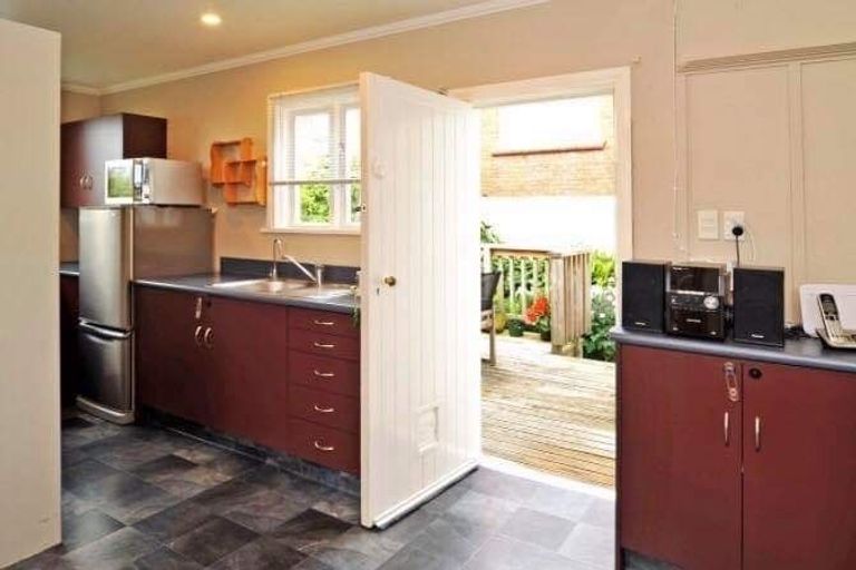 Photo of property in 26 Peel Street, Mornington, Dunedin, 9011