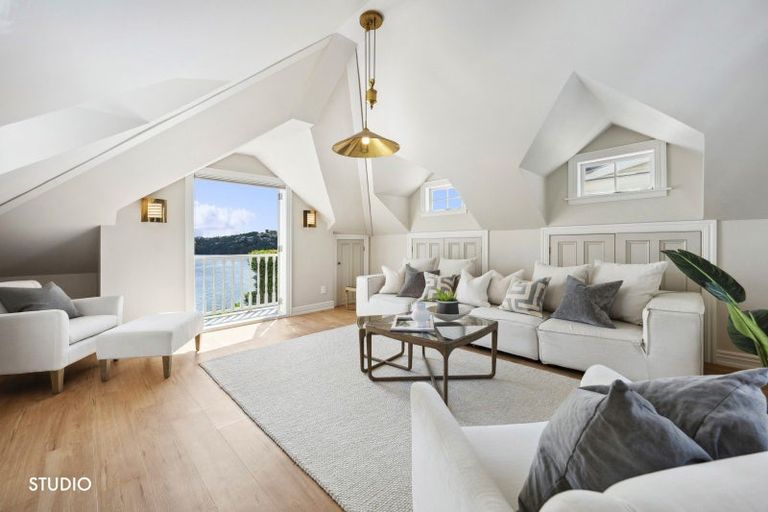 Photo of property in 56 Queen Street, Northcote Point, Auckland, 0627