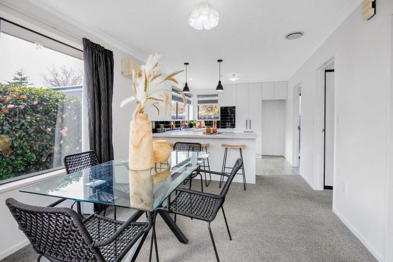 Photo of property in 2/358 Greers Road, Bishopdale, Christchurch, 8053