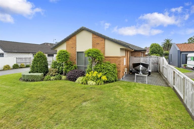 Photo of property in 40 Beachwater Drive, Papamoa Beach, Papamoa, 3118