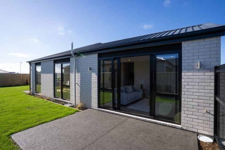 Photo of property in 39 Harrison Drive, Rolleston, 7614