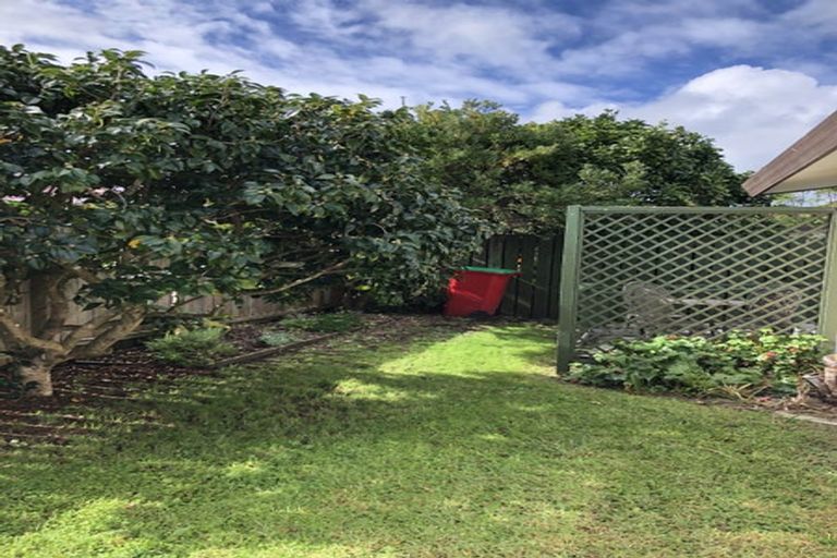 Photo of property in 73a Centreway Road, Orewa, 0931