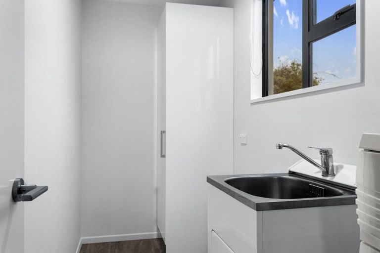 Photo of property in 16b Ottawa Road, Wainoni, Christchurch, 8061