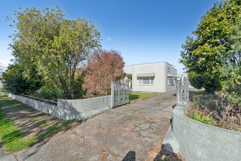 Photo of property in 25 Victoria Street, Carterton, 5713