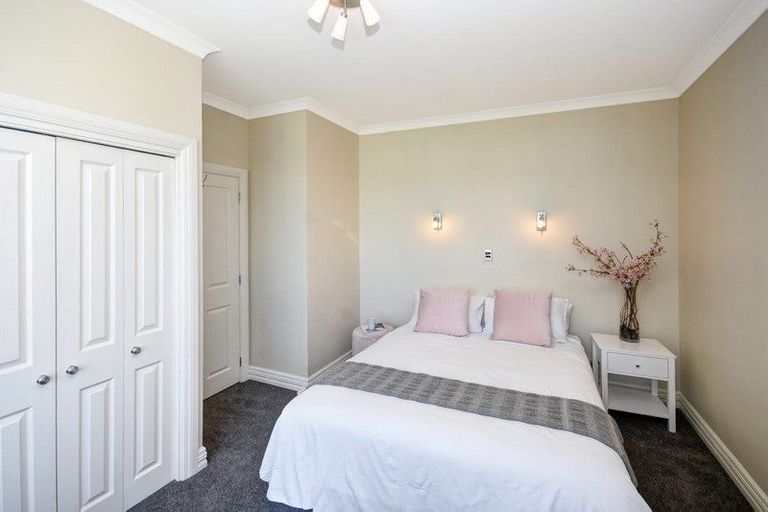 Photo of property in 9 Cochrane Street, Mornington, Dunedin, 9011